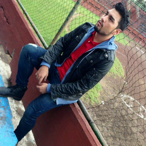 Aaron Maldonado Photo 12