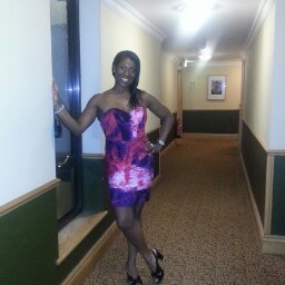 Maxine Green Photo 19