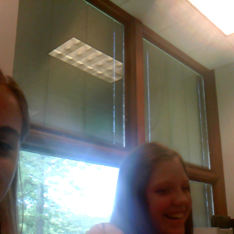 Julia Dixson Photo 5