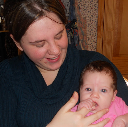 Amanda Mattingly Photo 17