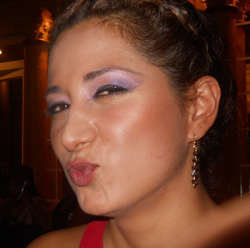 Erika Morales Photo 28