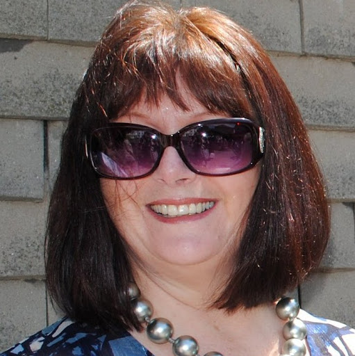 Lynn Parsons Photo 15