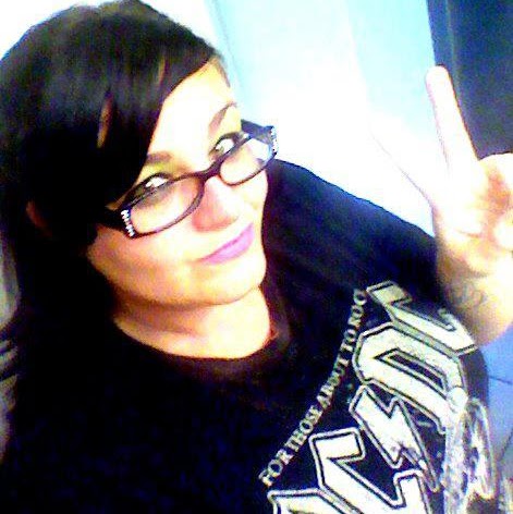 Cassandra Cook Photo 32