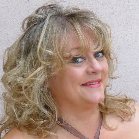 Sally Layne Photo 1
