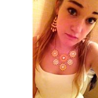 Hannah Brady Photo 8