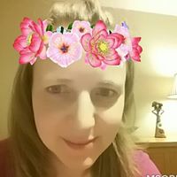 Elizabeth Nagle Photo 37