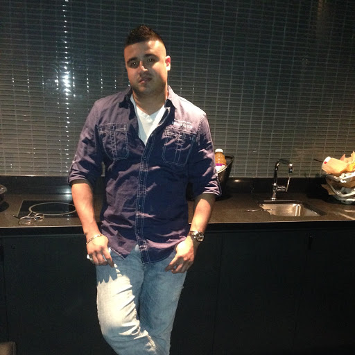 Edwin Davila Photo 40