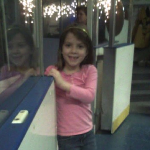 Annie Jacobs Photo 34