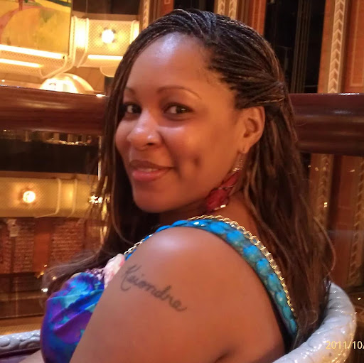 Renee Franklin Photo 21