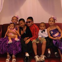 Stephen Moreno Photo 40