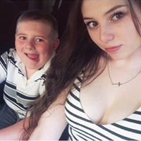 Samantha Cummins Photo 6