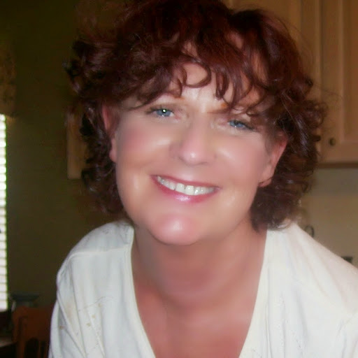Kathy Tucker Photo 30