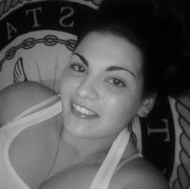 Julia Lindsay Photo 11