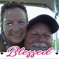 Renee Leonard Photo 29