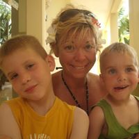 Shannon Rowland Photo 36