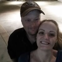 Sarah Huston Photo 37