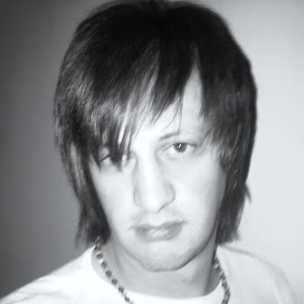 Leon Hendricks Photo 4