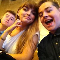 Emma Rogers Photo 22