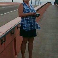 Jeri Richards Photo 9