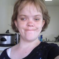 Stacey Pearson Photo 37