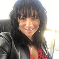 Jacqueline Burke Photo 31