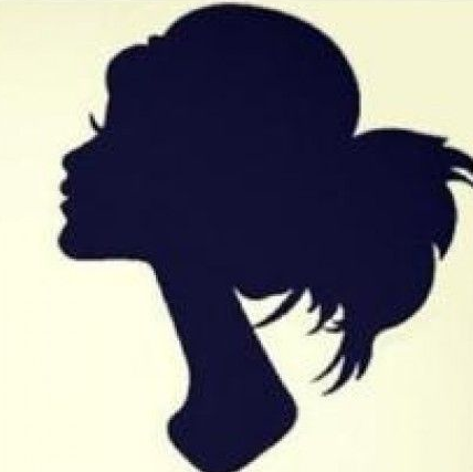 Tracey Lloyd Photo 26