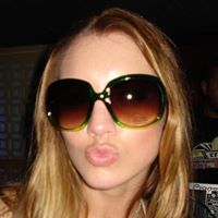 Brooke Lowe Photo 13