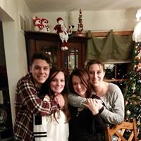 Claire Strong Photo 8