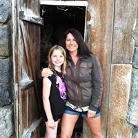 Christine Ivie Photo 5