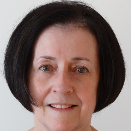 Lynda Clark Photo 31