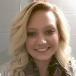 Kristin Compton Photo 19