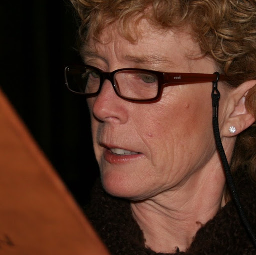 April Humphrey Photo 26