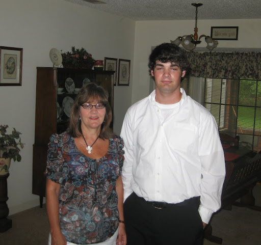 Dana Williamson Photo 20