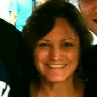 Julie Mathis Photo 13