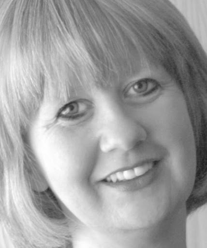 Julie Breen Photo 34