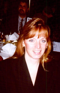 Elizabeth Peterson Photo 16