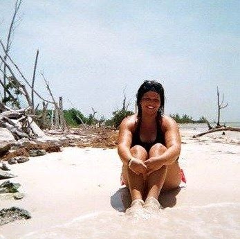 Annie Miller Photo 10