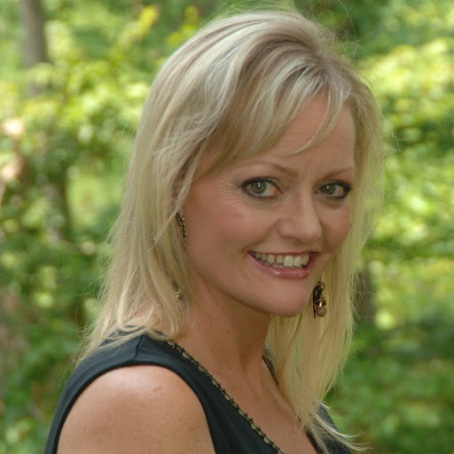 Mary Phillips Photo 27