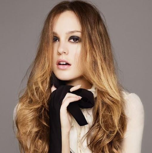 Victoria Albritton Photo 8