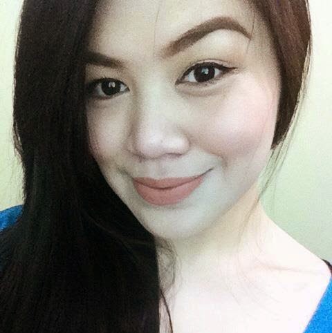 Julie Santiago Photo 35