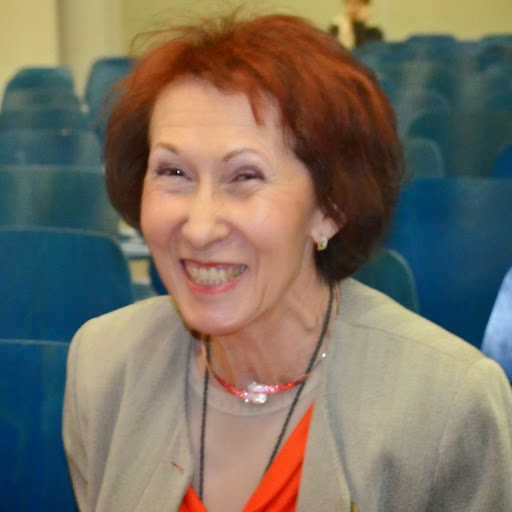 Anna Gerard Photo 13