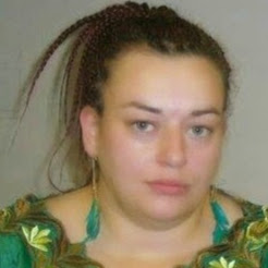 Julie Dobson Photo 20