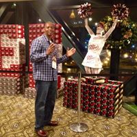 Felix Thompson Photo 17