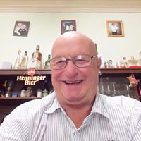 Peter Sommers Photo 7