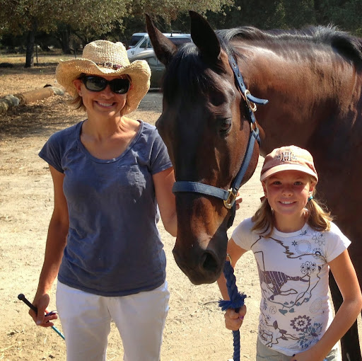 Anna Mcconnell Photo 12