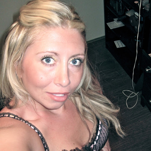 Jill Thornton Photo 36