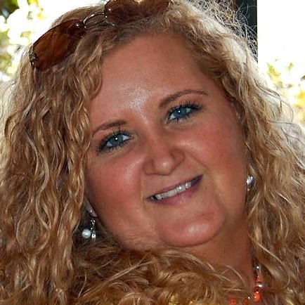 Phyllis Hill Photo 16