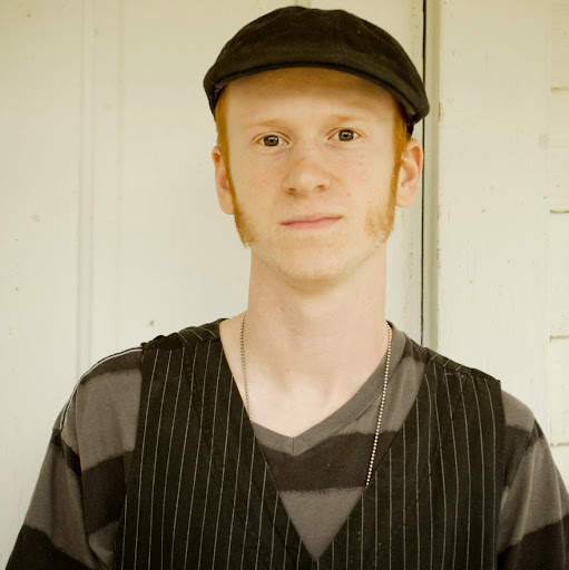 Aaron Moon Photo 17