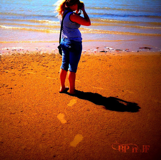 Betty Leonard Photo 16