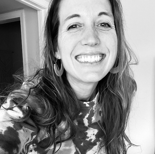 Julia Parsons Photo 16